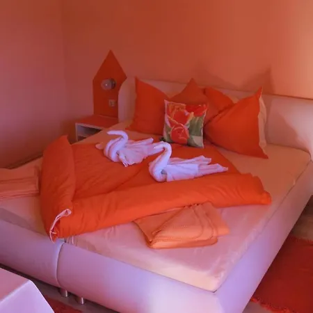 Haus Alpenrose * سيبودن