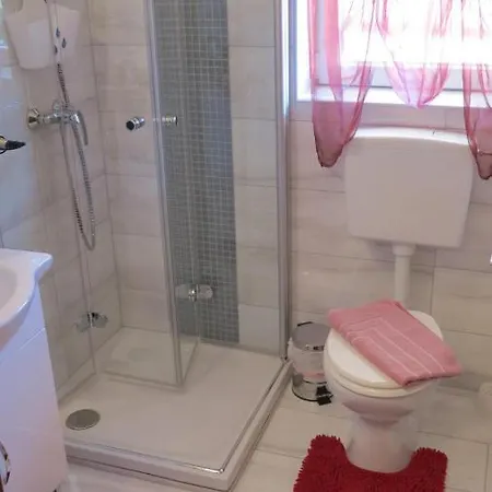 Ubytování v soukromí Haus Alpenrose *