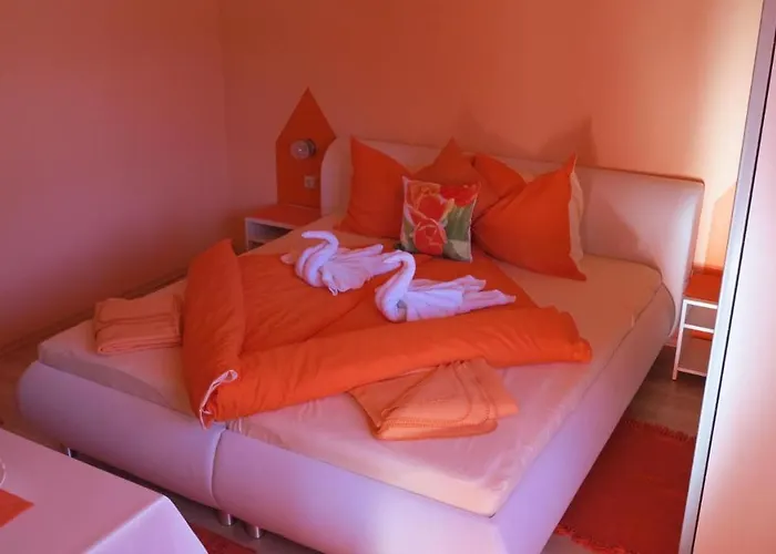 Haus Alpenrose * Зеебоден